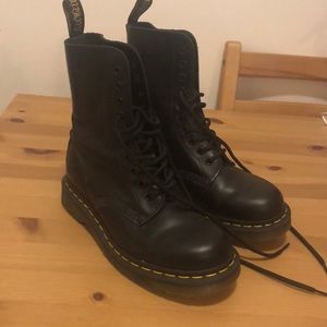 Black doc marten boots